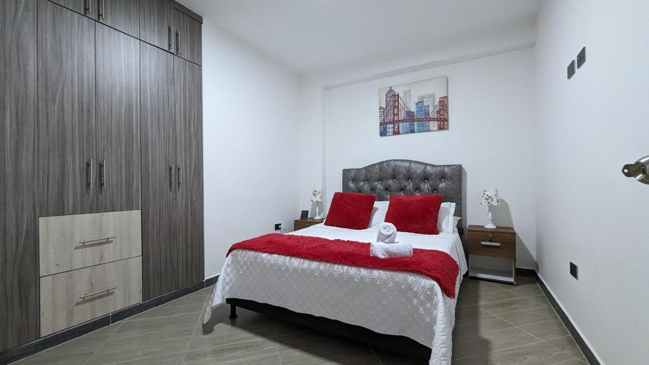 Moderno Apto Familiar Piso 3 *