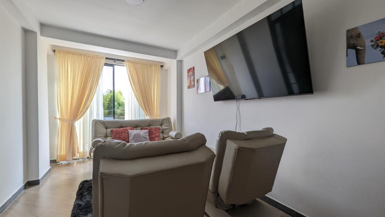 Moderno Apto Familiar Piso 3 Apartment *
